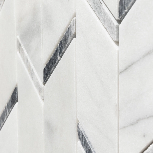 Pastilhas de Pedra Chevron (Mármores Piguês e Grey) Produto Pastilhas de Pedra Chevron (Mármores Piguês e Grey)