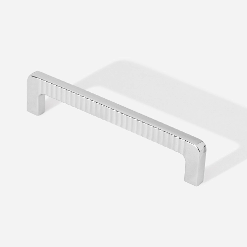 Puxador para Móvel Alça Sobrepor 128 mm Zamac (Petra Cromado) - Outlet Produto Puxador para Móvel Alça Sobrepor 128 mm Zamac (Petra Cromado) - Outlet