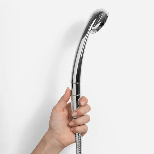 Ducha Auto Limpante Redonda 12 cm de Parede com Desviador (Gutta Cromada) - Outlet Produto Ducha Auto Limpante Redonda 12 cm de Parede com Desviador (Gutta Cromada) - Outlet