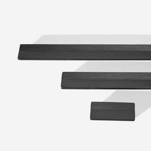 Puxador para Móvel Alça Sobrepor 96 mm Zamac (Troia Preto Fosco) Produto Puxador para Móvel Alça Sobrepor 96 mm Zamac (Troia Preto Fosco)