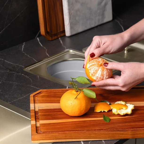 Produto Lixeira Embutida de Cozinha Inox Quadrada 5 Litros (Ryo Escovada) - Outlet