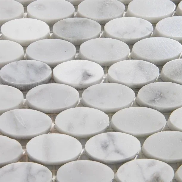 Pastilhas de Pedra Oval (Mármore Carrara) - Outlet Produto Pastilhas de Pedra Oval (Mármore Carrara) - Outlet
