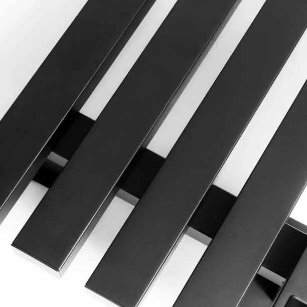 Toalheiro Térmico Inox Vertical Quadrado (Torres Preto Fosco) Produto Toalheiro Térmico Inox Vertical Quadrado (Torres Preto Fosco)