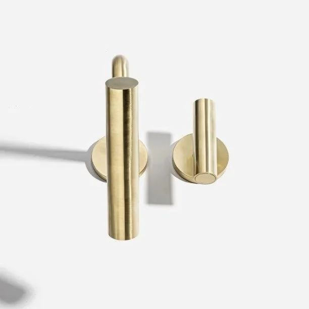 Produto Torneira Monocomando Baixa para Banheiro (Lay Ouro Fosca) - Outlet