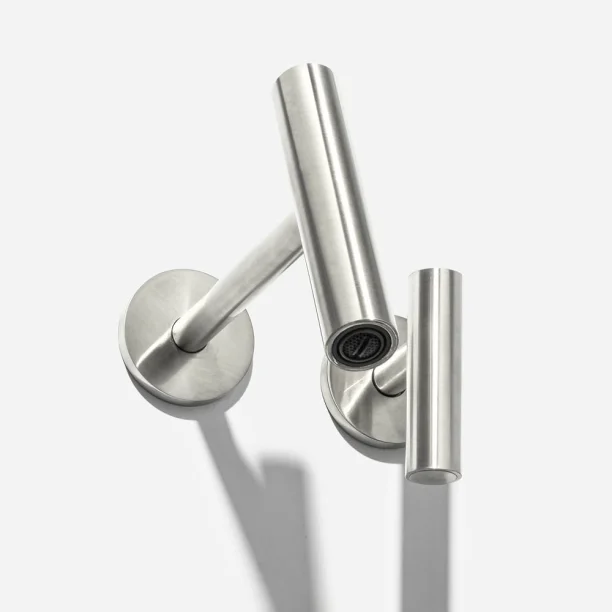Torneira Monocomando de Parede para Banheiro (Lay Níquel Fosca) - Outlet Produto Torneira Monocomando de Parede para Banheiro (Lay Níquel Fosca) - Outlet