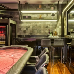 Pedra Hitam Lisa 10x10 cm - m²