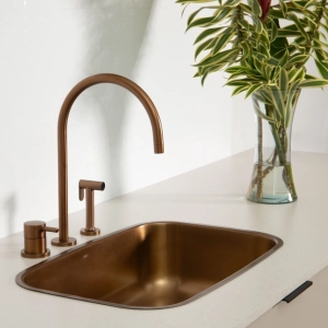 Torneira Monocomando com Ducha de Cozinha Inox (Fiji Ros&eacute; Gold Fosca)