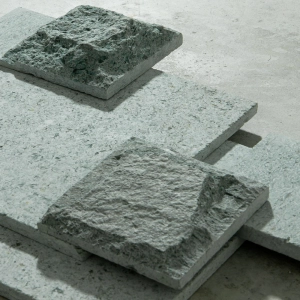 Pedra Hijau Bruta 10x10 cm - m&sup2;