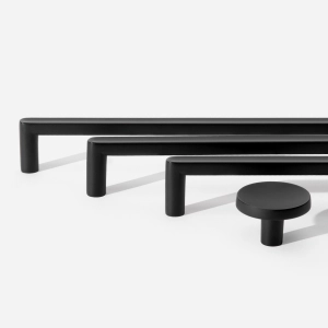 Puxador para M&oacute;vel Al&ccedil;a Sobrepor 224 mm Zamac (Cartago Preto Fosco)