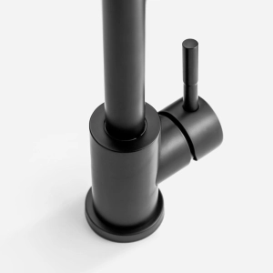 Torneira Monocomando Girat&oacute;ria de Cozinha Inox (Malta Preta Fosca)