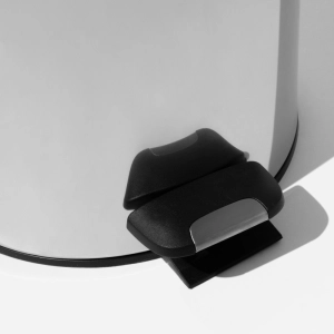 Lixeira Redonda com Pedal 12 Litros (Cromada)