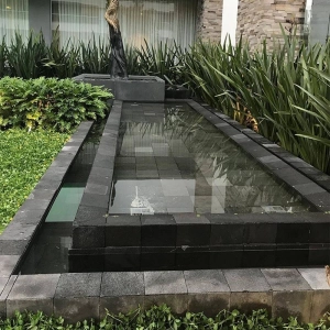 Pedra Hitam Lisa 20x20 cm - m&sup2;