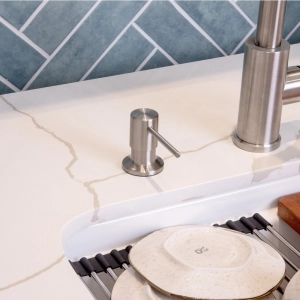 Dosador para Detergente Embutido Inox 500 ml (Flat Escovado)