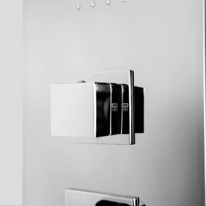 Ducha Vertical de Embutir com Hidro e Cascata (Inox Cromada)