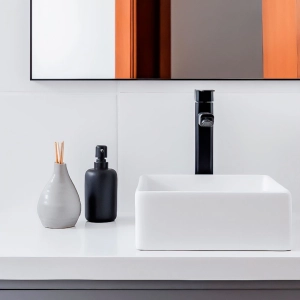 Torneira Monocomando Alta para Banheiro Inox (Adda Preta Fosca)