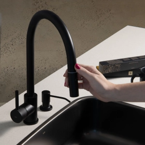 Torneira Monocomando Gourmet de Cozinha (Barbados Preta Fosca)