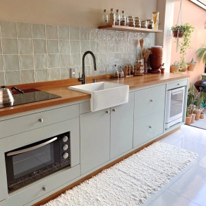 Kit Cuba Fazenda Lou&ccedil;a com Acess&oacute;rios Preto Fosco (Amalfi Branca)