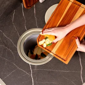 Produto Lixeira Embutida de Cozinha Inox Redonda 5 Litros (Mizu Escovada) - Outlet