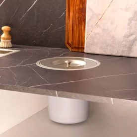 Produto Lixeira Embutida de Cozinha Inox Redonda 5 Litros (Mizu Escovada) - Outlet
