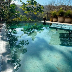 Pedra Hijau Lisa 10x10 cm - m&sup2;