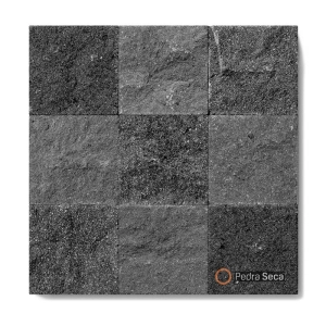 Pedra Hitam Bruta 10x10 cm - m&sup2;