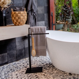 Pedra Hitam Lisa 20x20 cm - m&sup2;