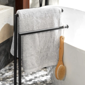 Toalheiro de Piso em Inox com Base de Mármore (Rizzi Preto Fosco) Produto Toalheiro de Piso em Inox com Base de Mármore (Rizzi Preto Fosco)