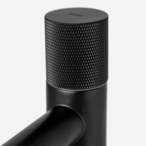 Torneira Alta de &Aacute;gua Fria para Banheiro (Murat Preta Fosca)