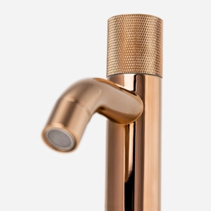 Torneira Baixa de &Aacute;gua Fria para Banheiro (Murat Ros&eacute; Gold)