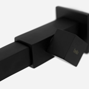 Torneira de Parede para Banheiro (Tay Preta Fosca)