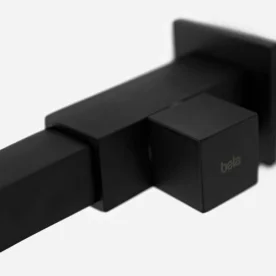 Produto Torneira de Parede para Banheiro (Tay Preta Fosca) - Outlet