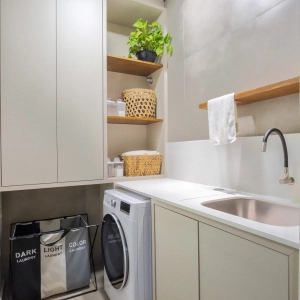 Torneira Gourmet de Parede de Cozinha Inox (Laguna Preta Fosca)