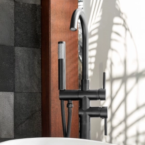 Torneira Monocomando de Piso para Banheira (Maule Preta Fosca)