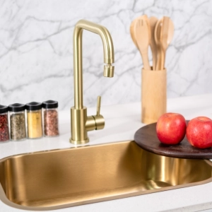 Torneira Monocomando Girat&oacute;ria de Cozinha Inox (Malta Dourada Fosca)