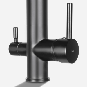 Torneira Monocomando Giratória de Filtro (Ibiza Preta Fosca)