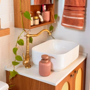 Torneira Monocomando Retrô Alta para Banheiro (Douro Dourada Fosca)