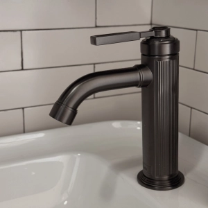 Torneira Monocomando Retrô Baixa para Banheiro (Morin Grafite Fosca)